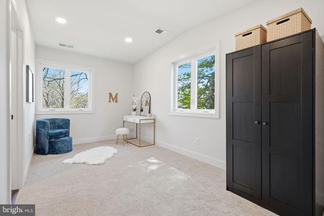 409 S PROVIDENCE RD, Wallingford, PA 19086