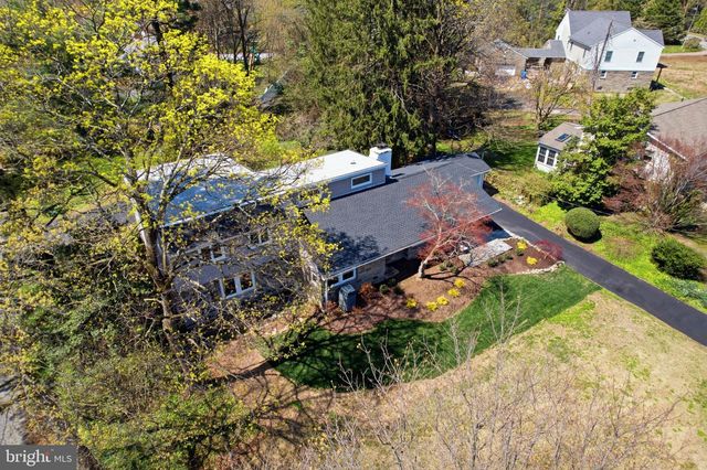 409 S PROVIDENCE RD, Wallingford, PA 19086