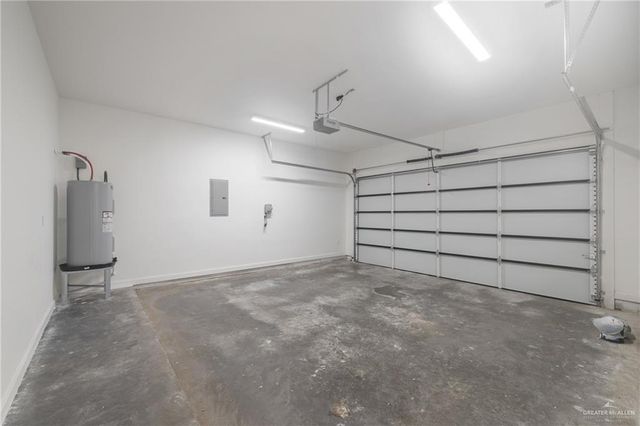 2705 E Pecos Road, Edinburg, TX 78542