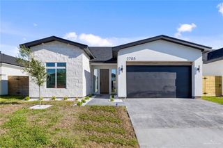 2705 E Pecos Road, Edinburg, TX 78542