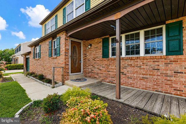34 SARATOGA DR, New Castle, DE 19720