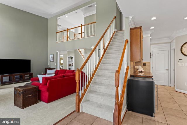 24176 SPRING MEADOW CIR, Aldie, VA 20105