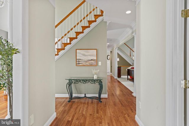 24176 SPRING MEADOW CIR, Aldie, VA 20105