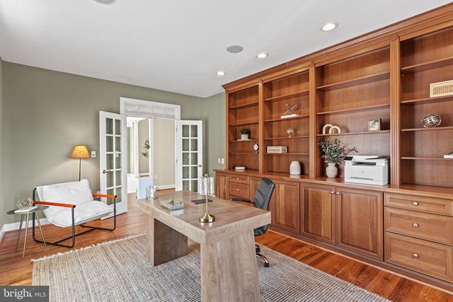 24176 SPRING MEADOW CIR, Aldie, VA 20105