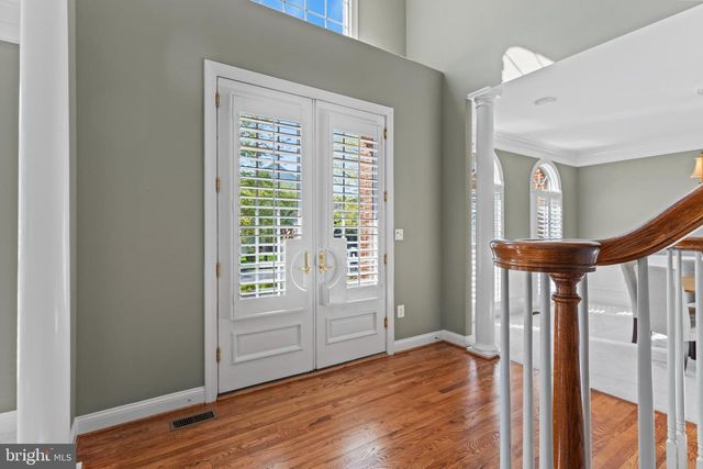 24176 SPRING MEADOW CIR, Aldie, VA 20105