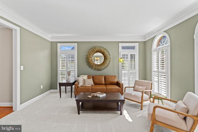 24176 SPRING MEADOW CIR, Aldie, VA 20105