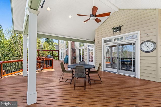 24176 SPRING MEADOW CIR, Aldie, VA 20105