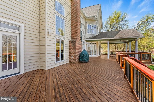 24176 SPRING MEADOW CIR, Aldie, VA 20105