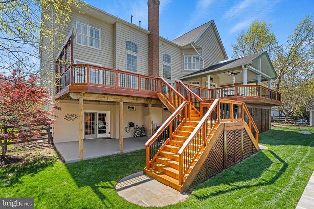 24176 SPRING MEADOW CIR, Aldie, VA 20105