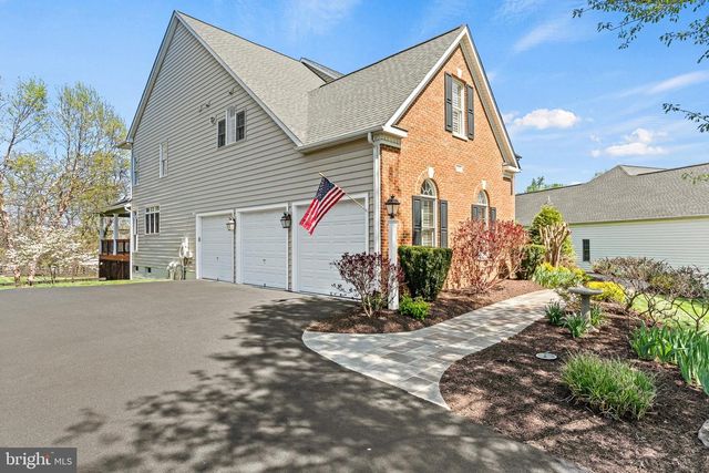 24176 SPRING MEADOW CIR, Aldie, VA 20105