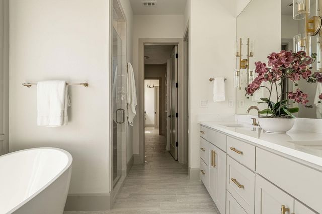 317 Travis Street, Roanoke, TX 76262