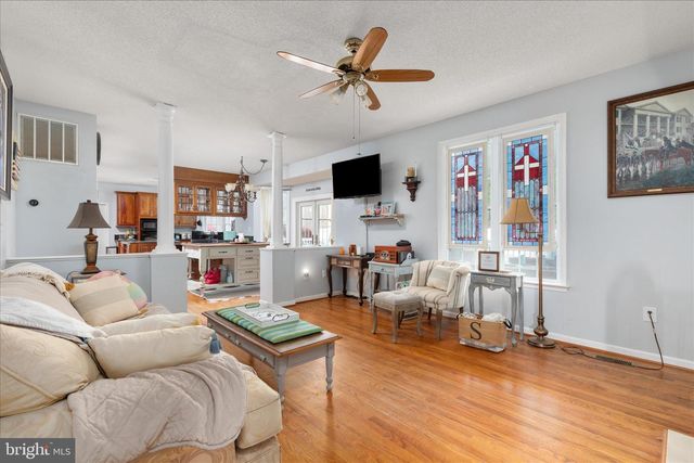 608 KERNSTOWN CT, Winchester, VA 22601