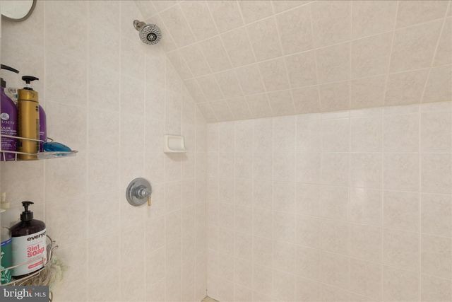 608 KERNSTOWN CT, Winchester, VA 22601