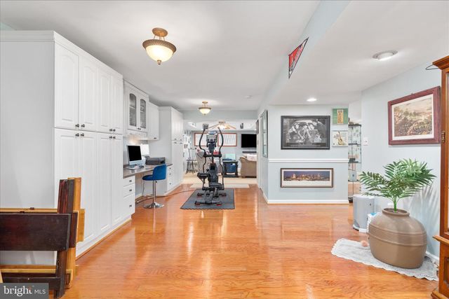 608 KERNSTOWN CT, Winchester, VA 22601