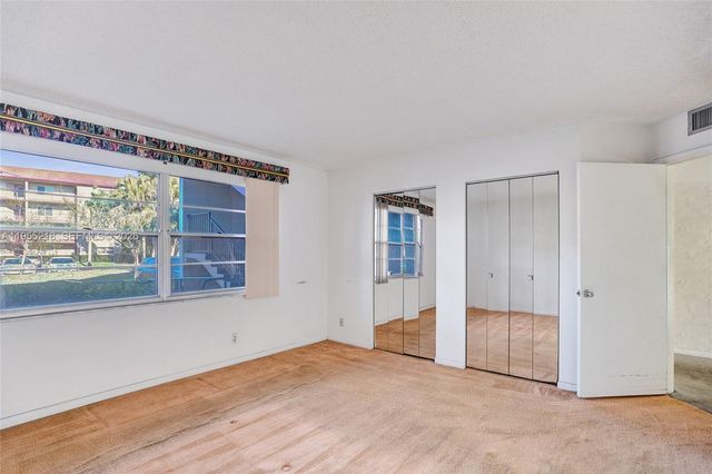 900 SW 128th Avenue 103D, Pembroke Pines, FL 33027