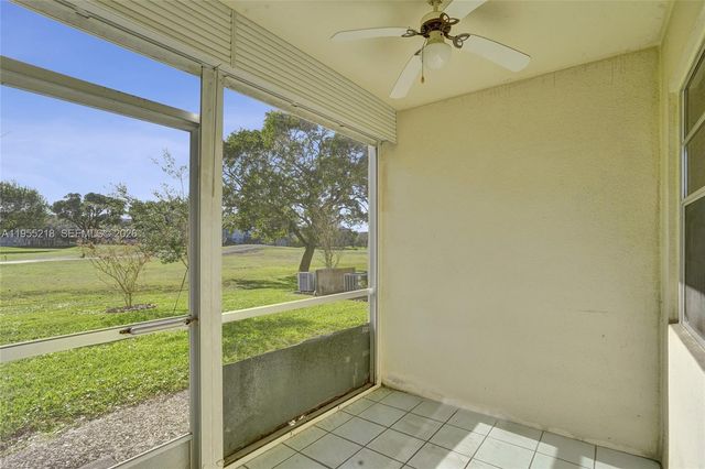 900 SW 128th Avenue 103D, Pembroke Pines, FL 33027