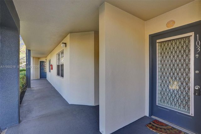 900 SW 128th Avenue 103D, Pembroke Pines, FL 33027