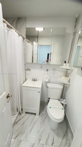 1545 NW 8th Ter, Miami, FL 33125