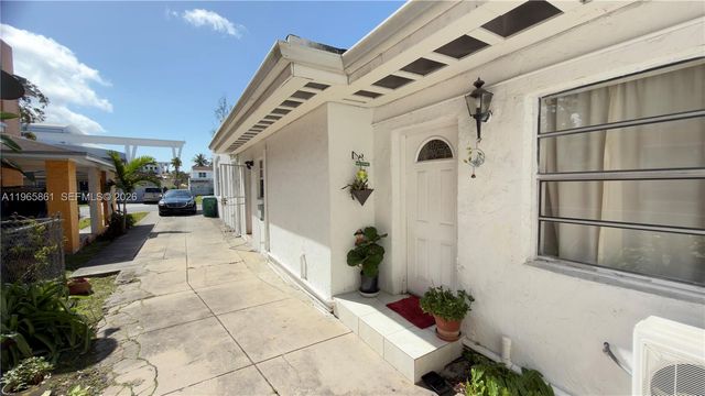 1545 NW 8th Ter, Miami, FL 33125