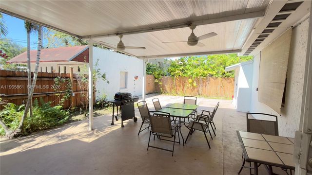 1545 NW 8th Ter, Miami, FL 33125