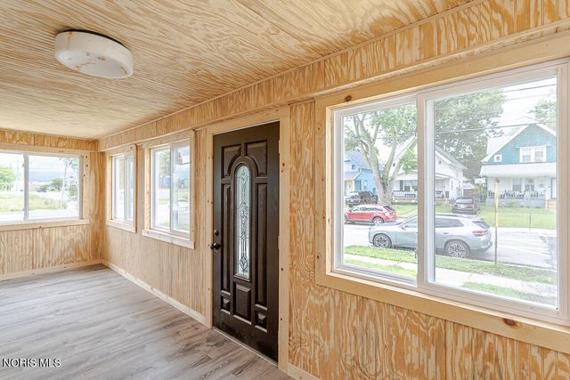 3812 Martha Avenue, Toledo, OH 43612