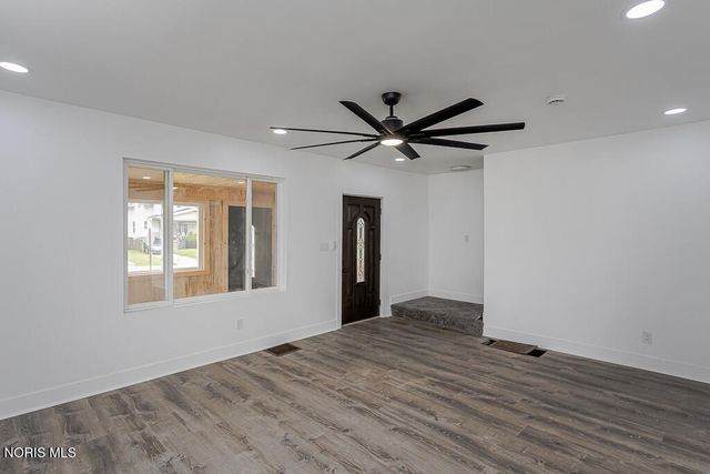 3812 Martha Avenue, Toledo, OH 43612