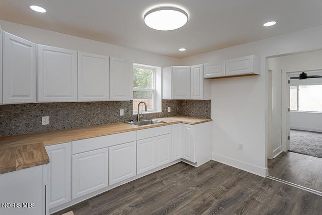 3812 Martha Avenue, Toledo, OH 43612