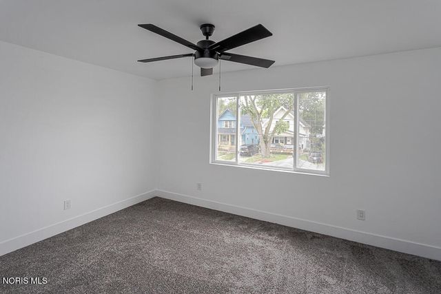 3812 Martha Avenue, Toledo, OH 43612
