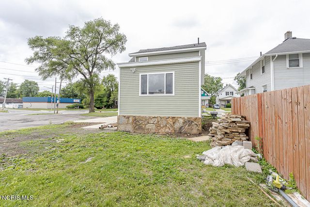3812 Martha Avenue, Toledo, OH 43612