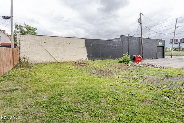 3812 Martha Avenue, Toledo, OH 43612