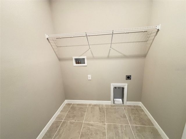 3379 YELLOW CASSIA DRIVE, Wesley Chapel, FL 33543