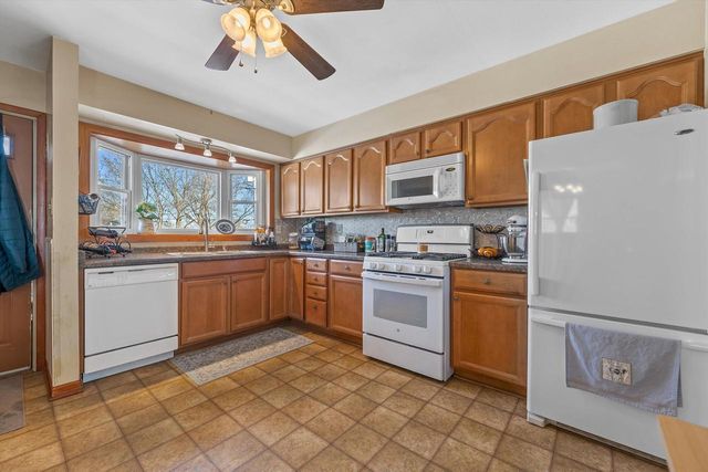 4381 S Kentucky AVENUE, Milwaukee, WI 53221