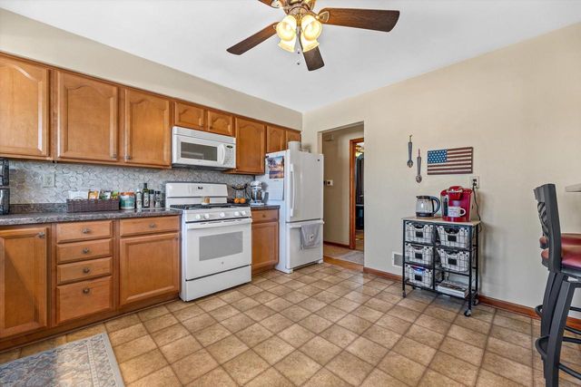 4381 S Kentucky AVENUE, Milwaukee, WI 53221