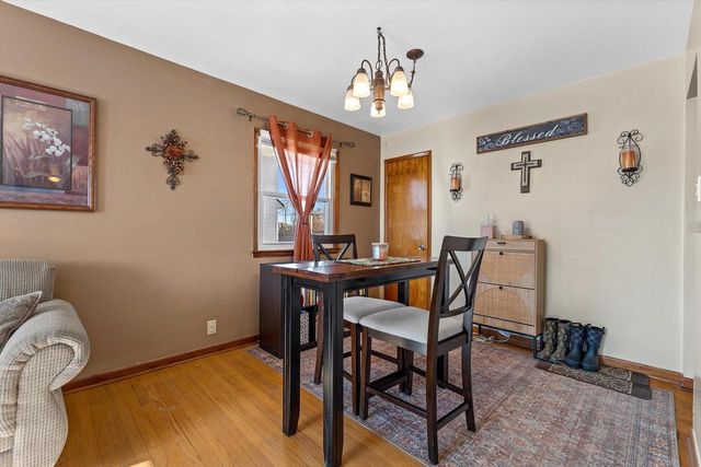 4381 S Kentucky AVENUE, Milwaukee, WI 53221