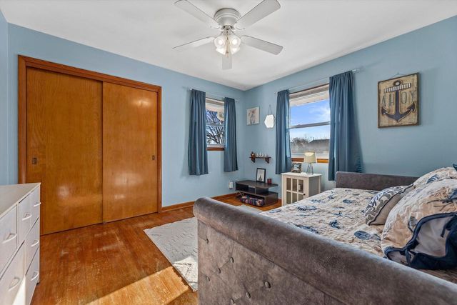 4381 S Kentucky AVENUE, Milwaukee, WI 53221