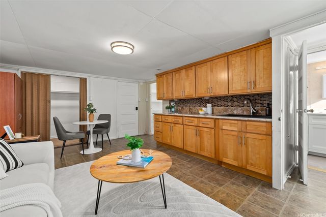 1766 St Louis Drive, Honolulu, HI 96816