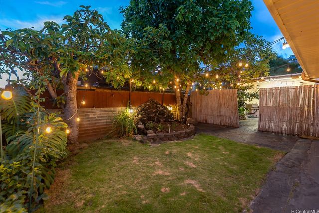 1766 St Louis Drive, Honolulu, HI 96816