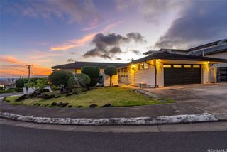 1766 St Louis Drive, Honolulu, HI 96816