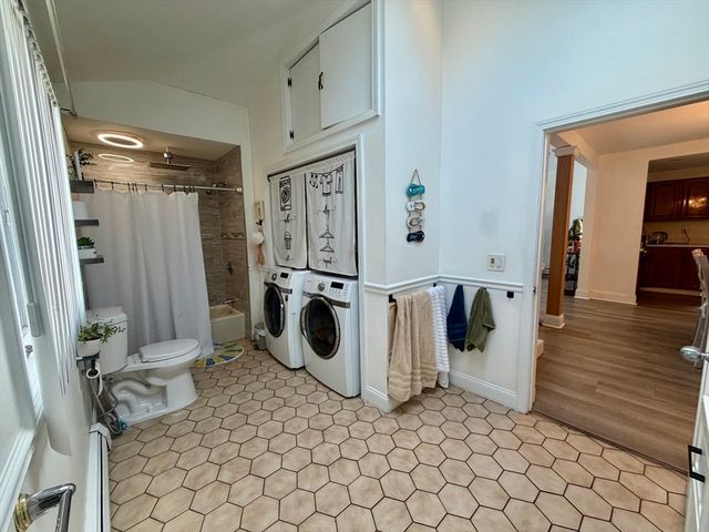 133 Farmland Road, Lowell, MA 01850