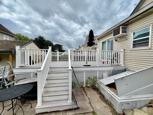 133 Farmland Road, Lowell, MA 01850