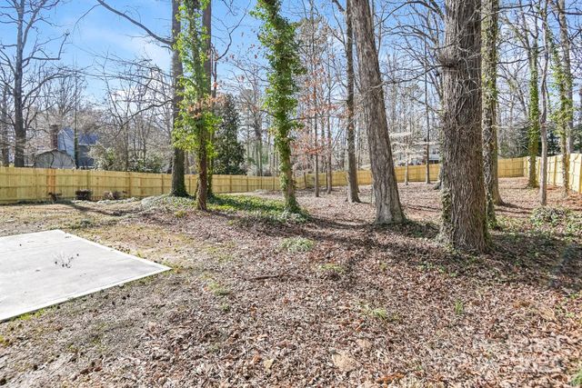 1209 Blossomwood Court, Matthews, NC 28105