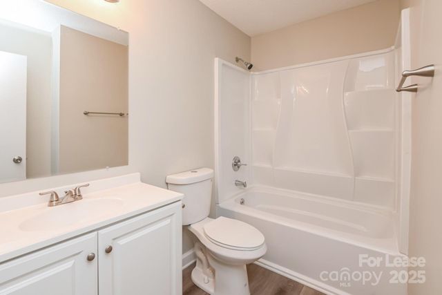 1209 Blossomwood Court, Matthews, NC 28105