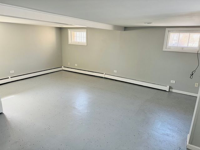 42129 N 2nd Avenue, Antioch, IL 60002