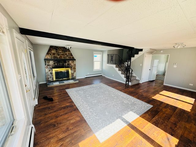 42129 N 2nd Avenue, Antioch, IL 60002