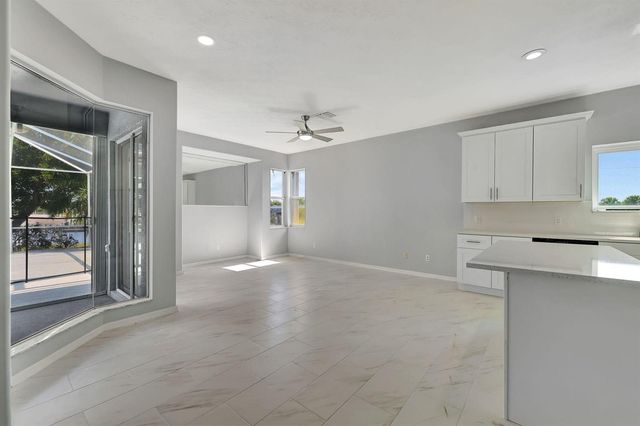 2704 SE Eagle Drive, Port St. Lucie, FL 34984
