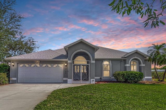 2704 SE Eagle Drive, Port St. Lucie, FL 34984