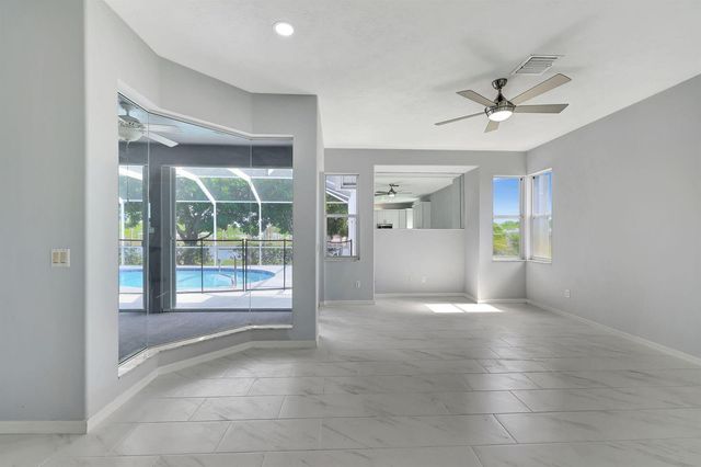 2704 SE Eagle Drive, Port St. Lucie, FL 34984