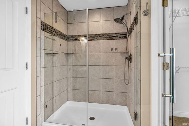 2565 Coneflower Court, Columbus, IN 47201