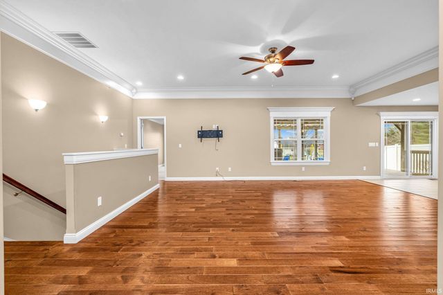 2565 Coneflower Court, Columbus, IN 47201