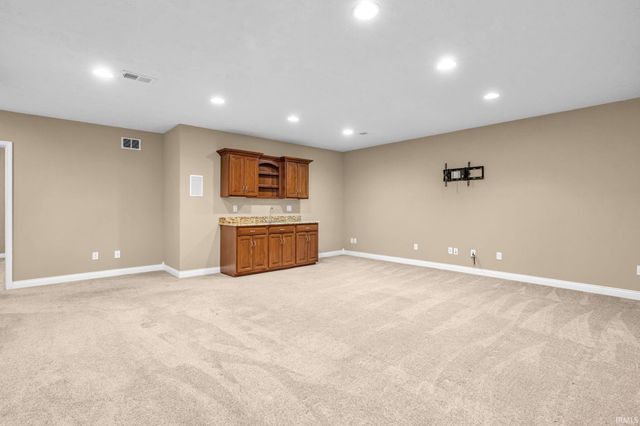 2565 Coneflower Court, Columbus, IN 47201